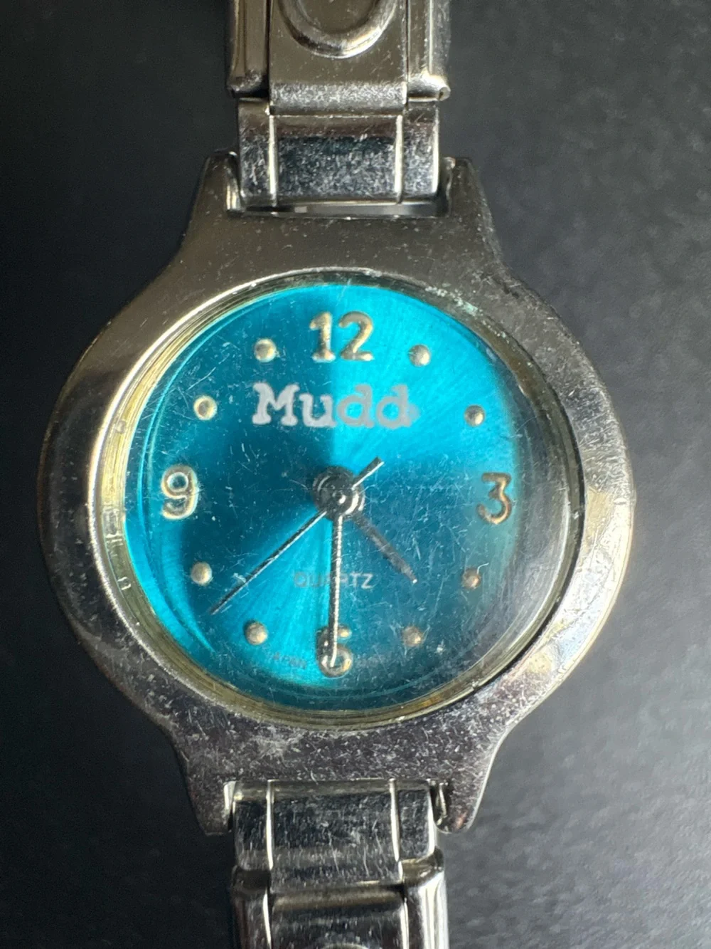 Mudd Women's Silver Bracelet Watch with Teal Dial measurements shown non running